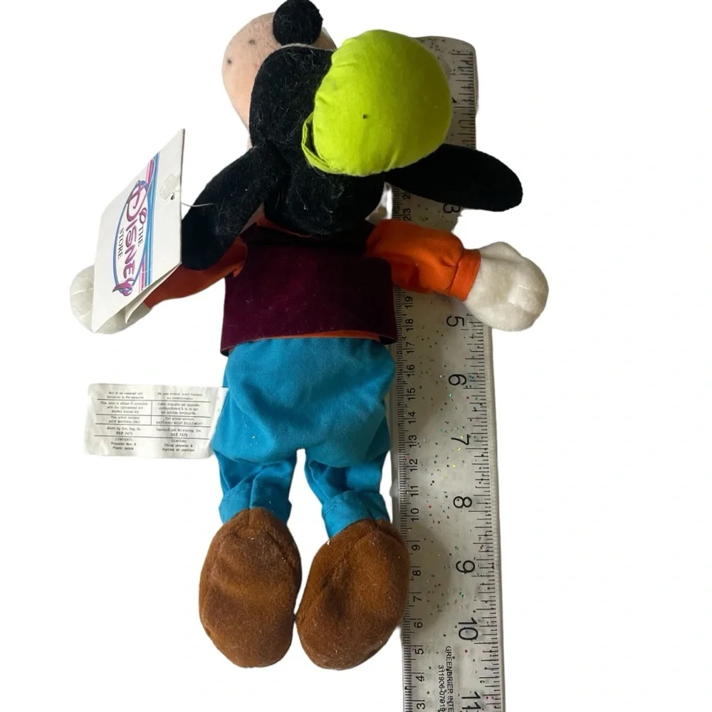 The Disney Store Goofy Plush